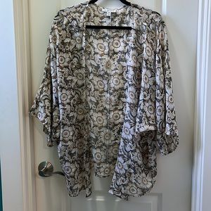 American Eagle Kimono